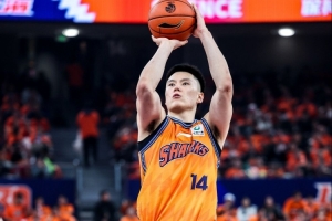 沙特阿拉伯vs乌拉圭-2-三分很杀人！李弘权6中5&三分3中3全面砍14分4板2助1断1帽！