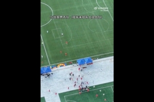 澳大利亚vs土耳其-4-火爆方率先辱骂我方队员，随后又恶意犯规vs湘超张家界博主回应冲突：jrs直播_火爆方率先辱骂我方队员，随后又恶意犯规vs湘超张家界博主回应冲突：jrs直播在线观看_免费看直播