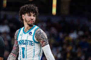 美国vs巴拉圭-8-铁林谈三球交易：对森林狼的方向感到困惑 但有时你需要先退再进