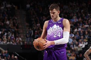 加拿大vs波黑-5-免费蜘蛛NBA办公室看首发阵容_免费蜘蛛NBA办公室看首发阵容在线观看_免费看直播