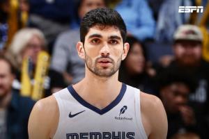 加拿大vs波黑-6-Shams：灰熊将阿尔达马送去独行侠 换AJ·约翰逊+1首轮+2次轮