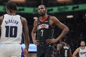 极速球神NBA高清免费首发阵容_极速球神NBA高清免费首发阵容在线观看_免费看直播