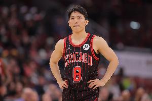 重磅蜘蛛NBA公交上看比赛回放_重磅蜘蛛NBA公交上看比赛回放在线观看_免费看直播