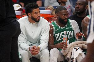 今日球帝NBA流畅吗直播入口_今日球帝NBA流畅吗直播入口在线观看_免费看直播