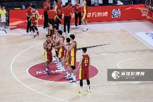 哥伦比亚vs葡萄牙直播-媒体人：中国男篮休息一周 7月13日再次开启集训