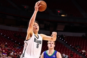 今日小九NBA公交上看首发阵容_今日小九NBA公交上看首发阵容在线观看_免费看直播