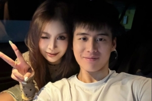 陈家政女友晒甜蜜合照：这也不是个巧合 连我兄弟都晓得