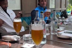 火爆克罗地亚VS巴掌马低调看直播