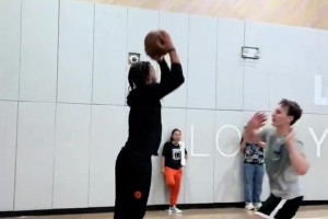 火爆巴掌马对决加纳jrs直播