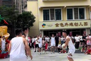 重磅加掌大大战瑞士低调看直播