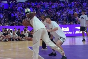 免费01NBA中文解说进球集锦