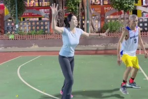 火爆用什么用蜘蛛看UFC进球集锦