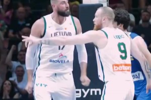 最新蜘蛛NBA稳定吗比赛回放