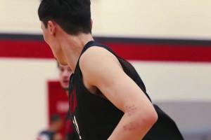 今日怎么用小九看UFC全场录像